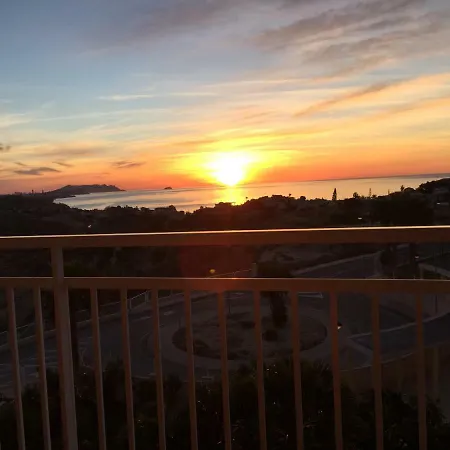 2 Dorm.a/a.vista Mar.wifi.gym.sauna.terraza.parking. *