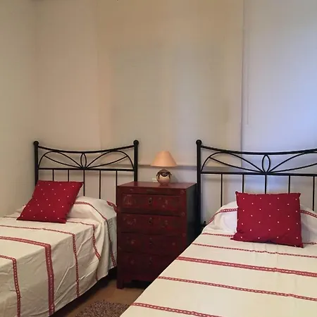 2 Dorm.a/a.vista Mar.wifi.gym.sauna.terraza.parking. Apartment *